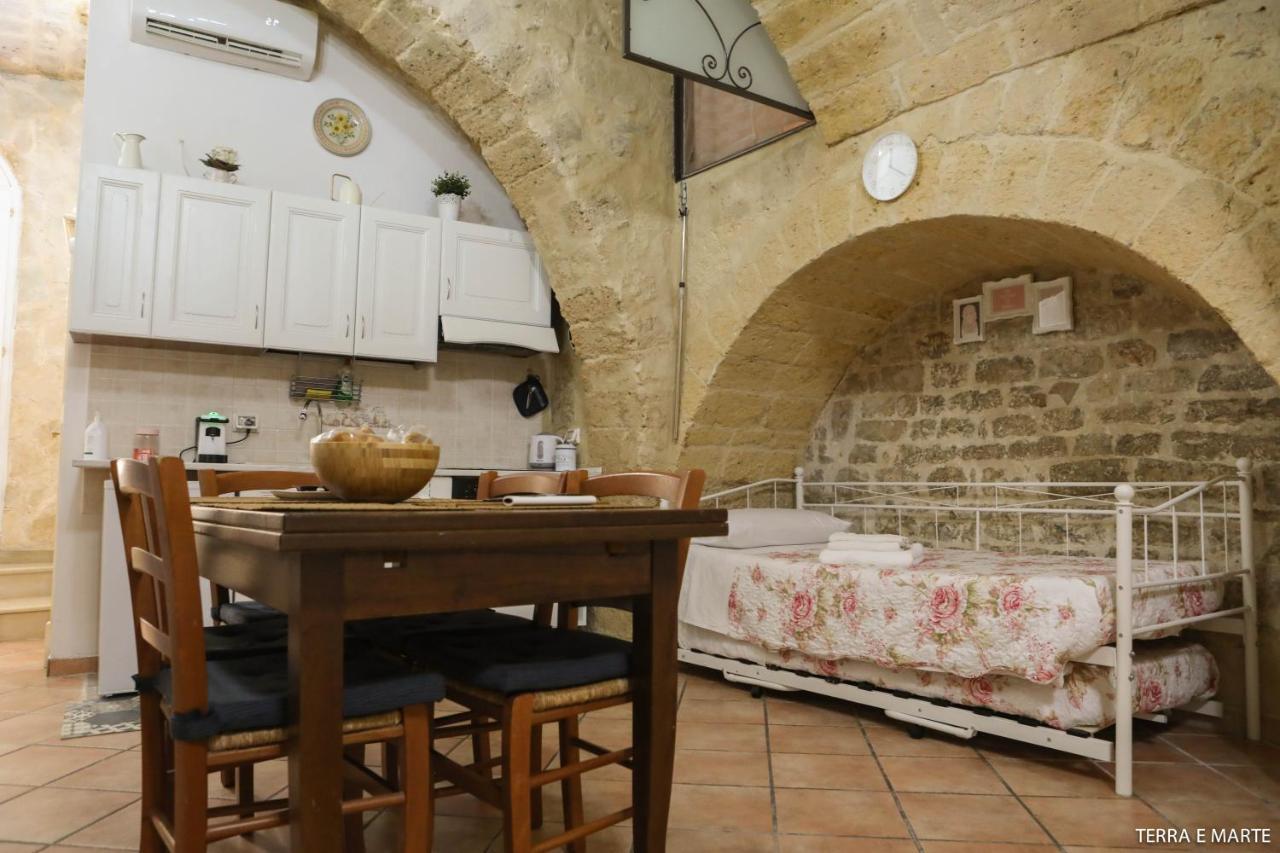 Terra E Marte Casa Vacanza Bari Exterior foto