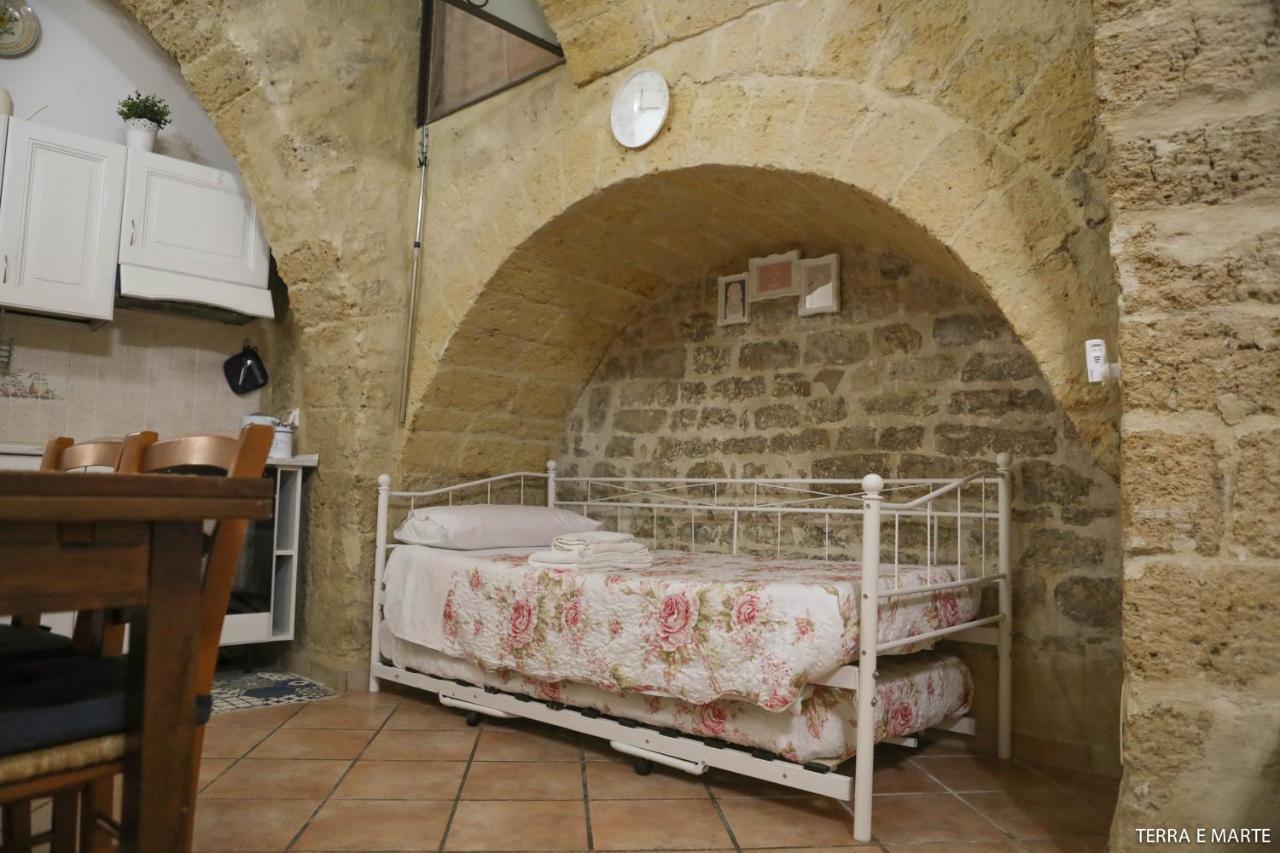 Terra E Marte Casa Vacanza Bari Exterior foto